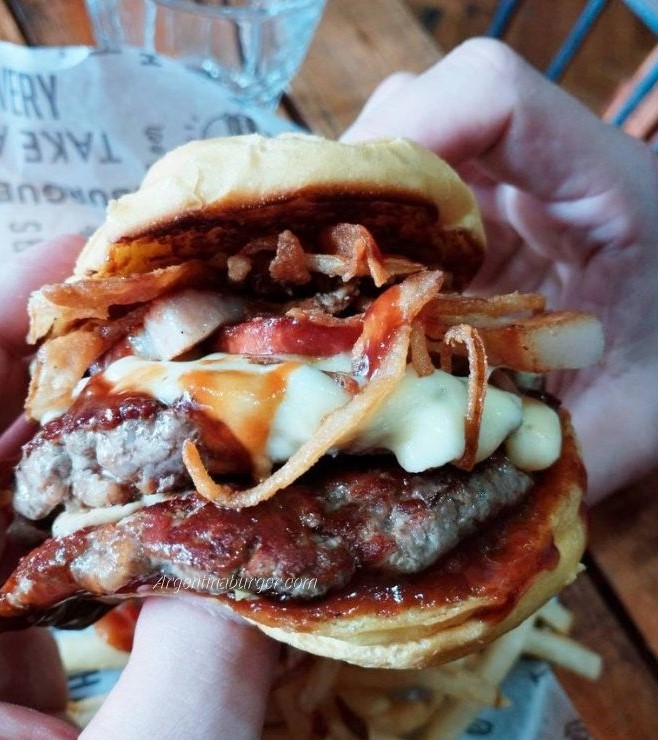 Thick Bacon Burger de Carlo’s Burger