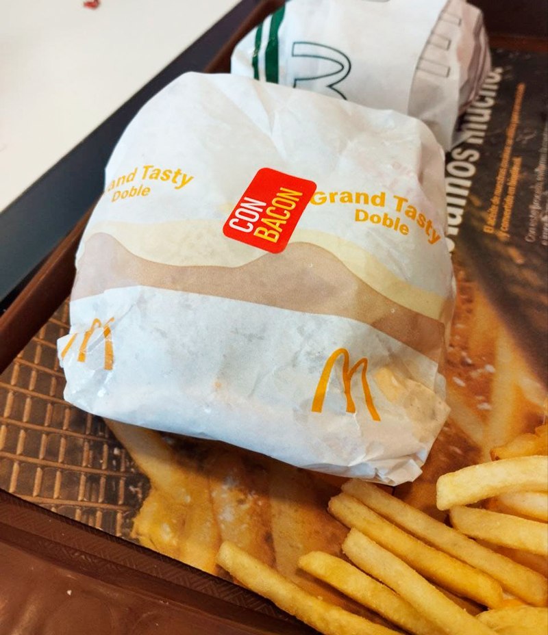 Envoltura Grand Tasty McDonald's