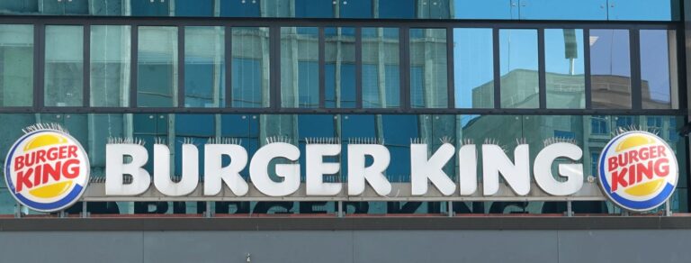 Hamburguesa Stacker Triple de Burger King