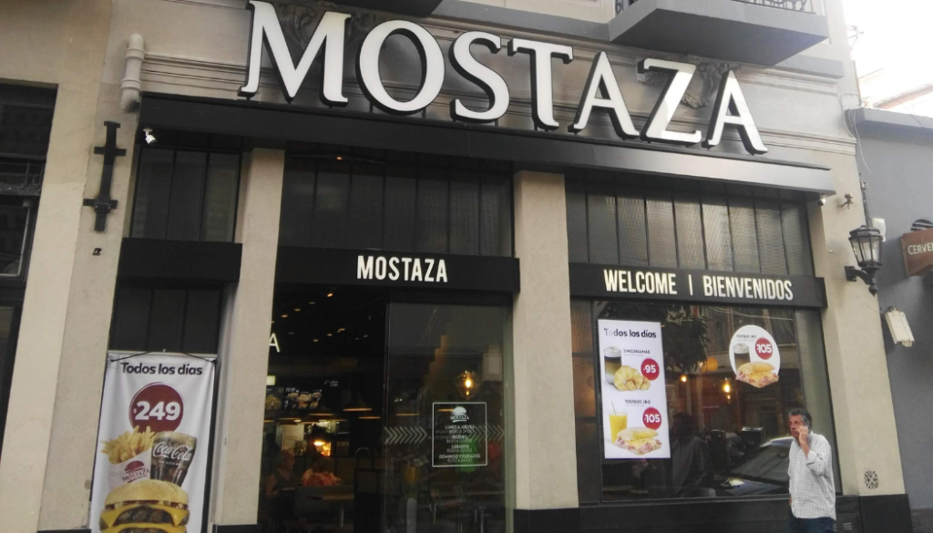Local de Mostaza por fuera