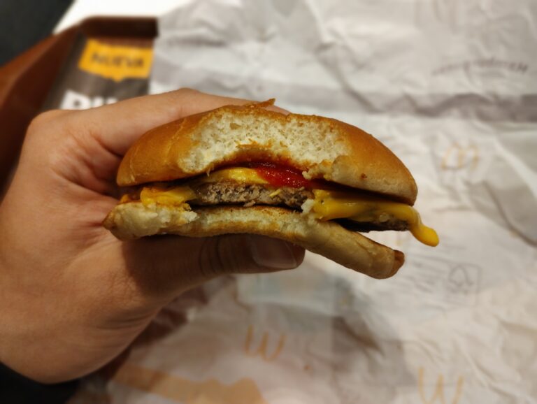 McDonald’s – Hamburguesa con Queso