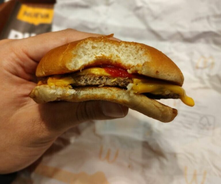 McDonald’s – Hamburguesa con Queso