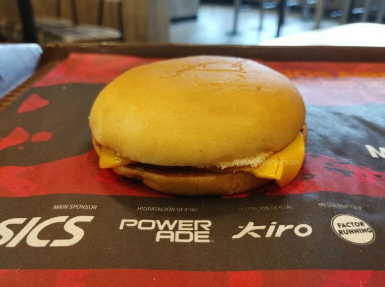 McDonald’s – Hamburguesa (Cajita Feliz) 